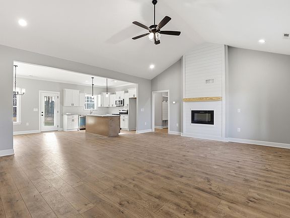 7th image of this home