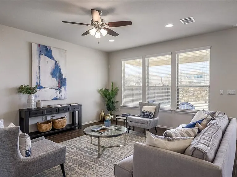 14004 Osmarea Dr — Photo 3