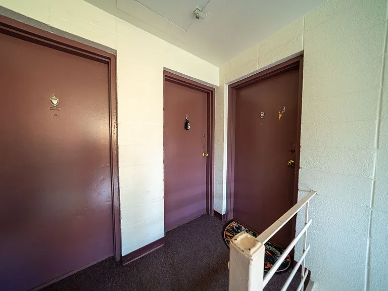 7328 Lee Hwy #203 — Photo 3