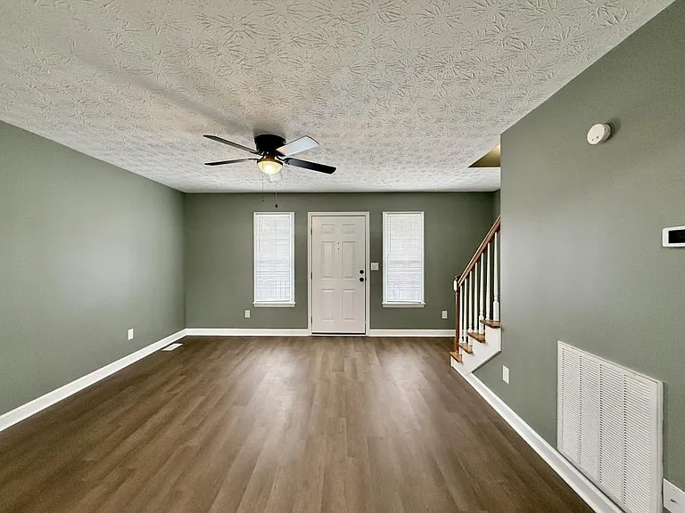 3875 Erwin Hwy #5 — Photo 4