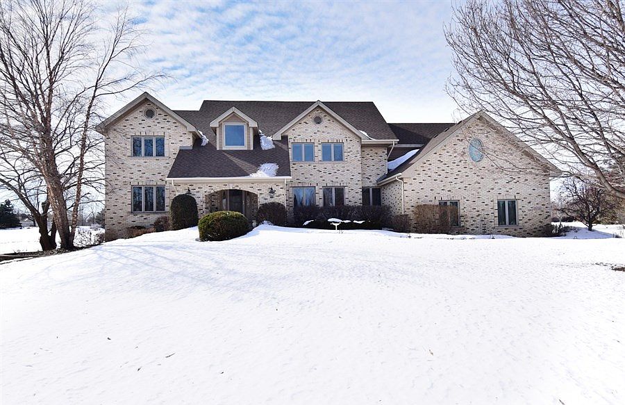 1st image of 6N730 McKay Dr