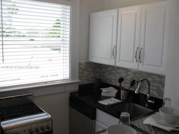 642 Michigan Ave APT 19, Miami Beach, FL 33139