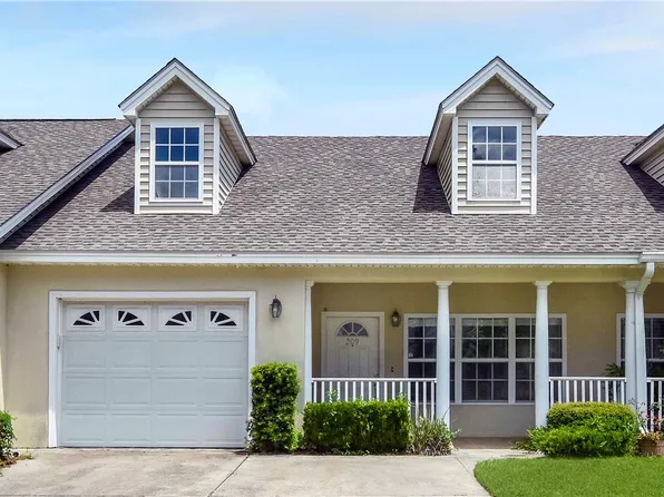 209 Peppertree Crossing Ave, Brunswick, GA 31525