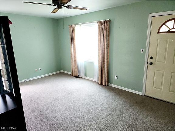 5th image of 11723 McGowan Ave