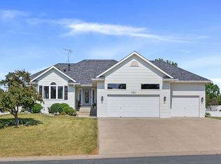 1305 Lakeview Pkwy, Buffalo, MN 55313