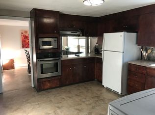 16 Hadley Rd, Methuen, MA 01844