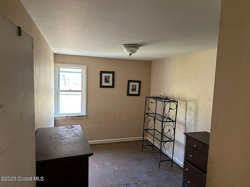 5th image of 64 Snyders Corner Road