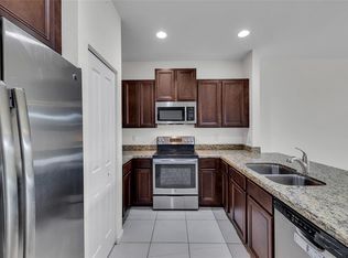 4234 N Dixie Hwy #122, Oakland Park, FL 33334