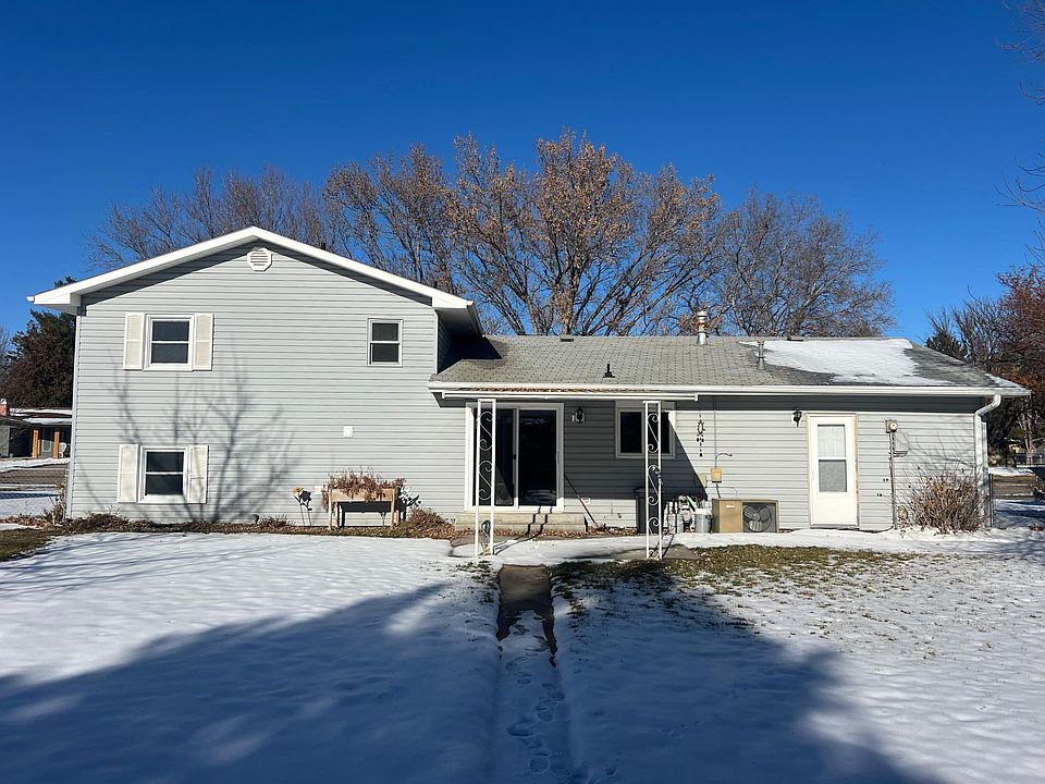 2802 Cedarberry Rd, North Platte, NE 69101 Zillow