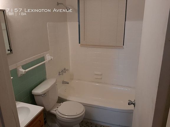 3rd image of 7157 Lexington Ave