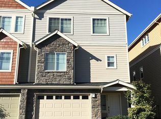 2523 NW 2nd Ter, Gresham, OR