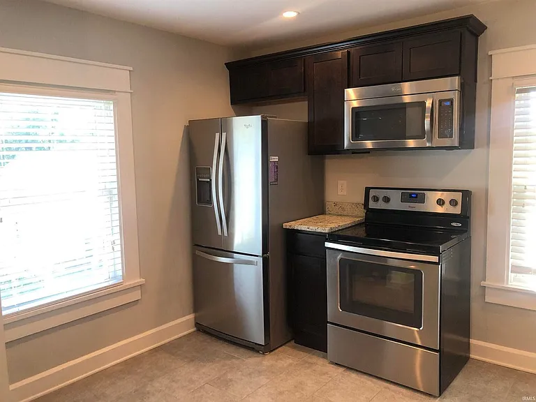 729 E Hunter Ave — Photo 22
