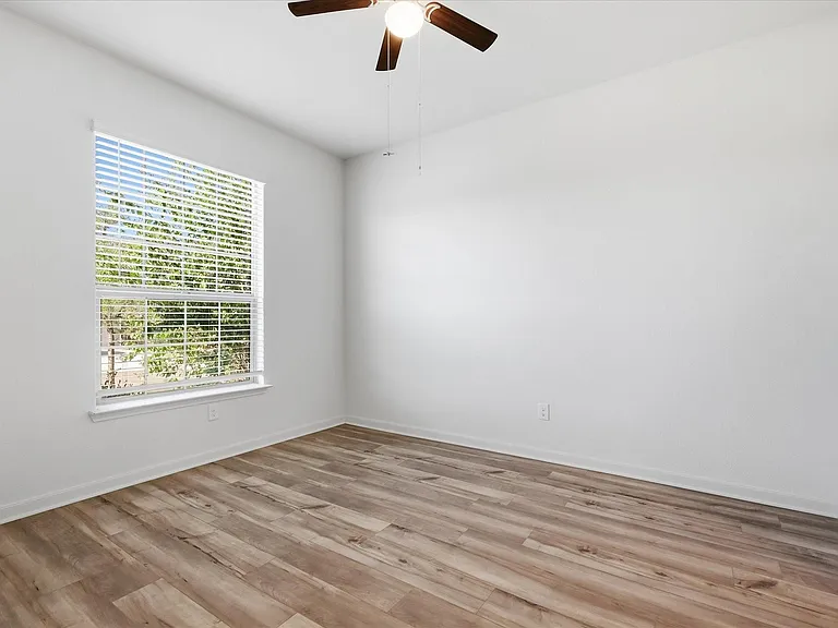 13518 Mineral Rd — Photo 5
