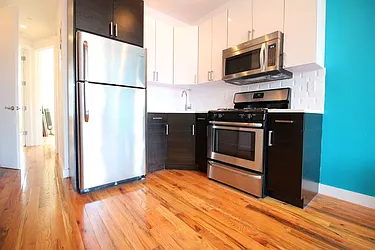 Rented by Next Door Realty NYC