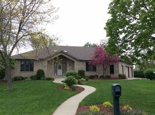 1 Leona Ct, Madison, WI 53716