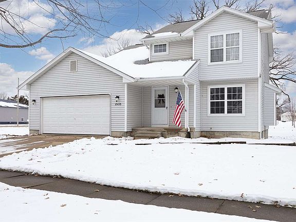 3rd image of 1505 Rock Island Dr