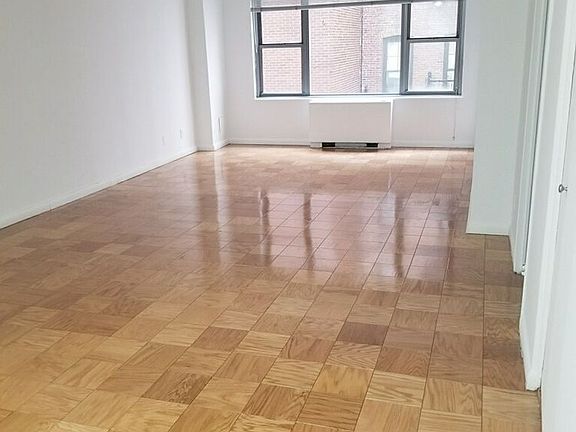 2nd image of 245 E 63rd St APT 310