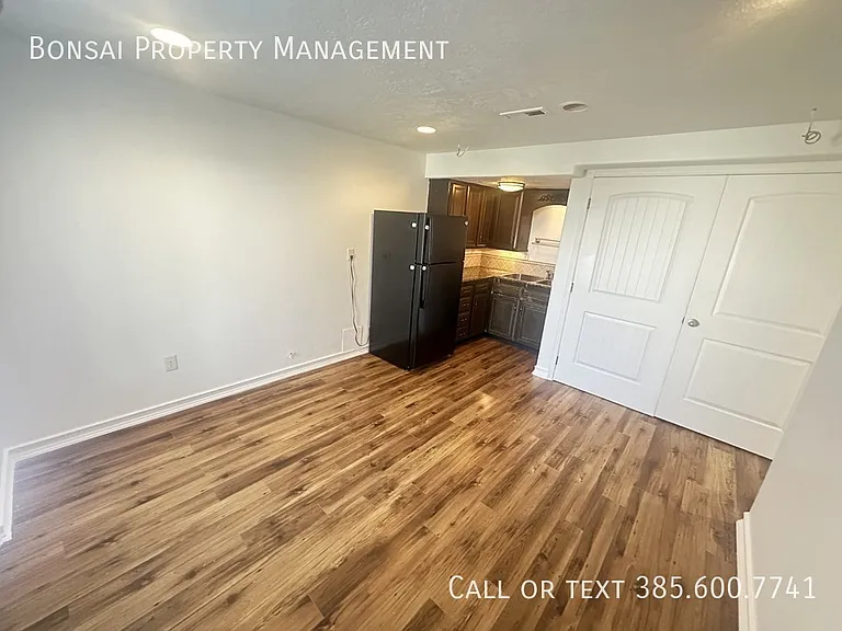 1247 W Bridalwood Loop — Photo 19