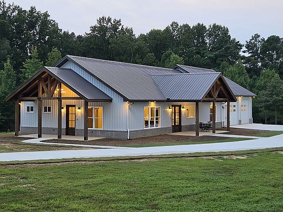 2nd image of 506 County Road 768
