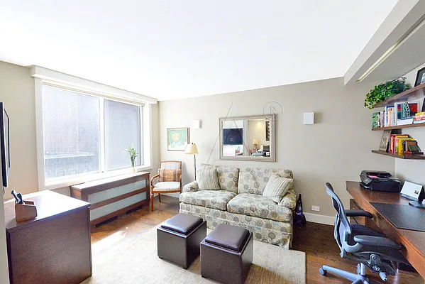 Rented by Peter Ashe | media 40