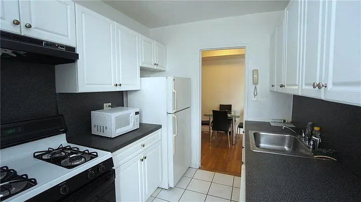 Sold by Keller Williams Realty Empire | media 20