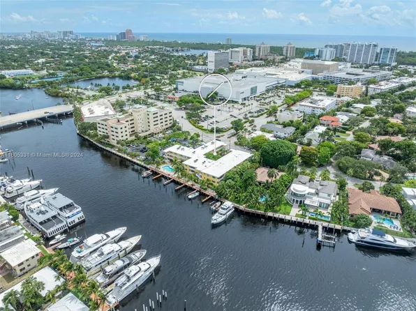 815 Middle River Dr APT 302, Fort Lauderdale, FL 33304