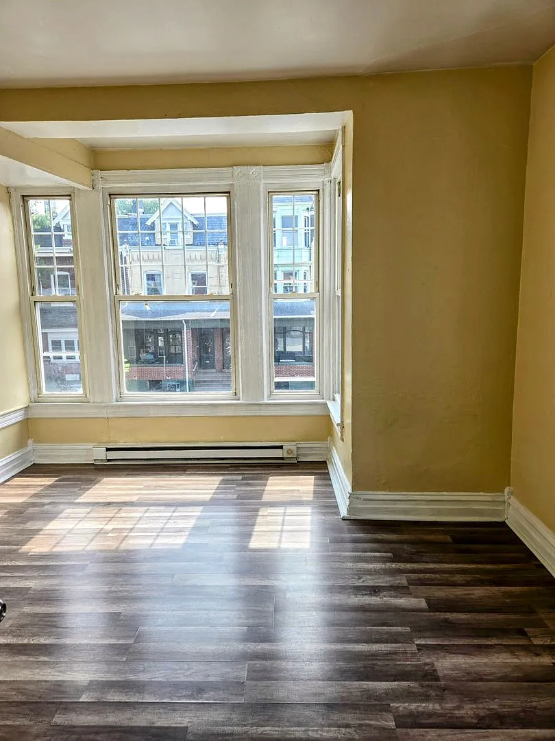 547 N. 6th Street — Photo 3