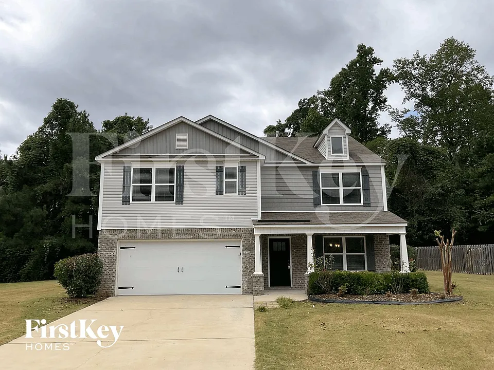 852 Huntington Trce