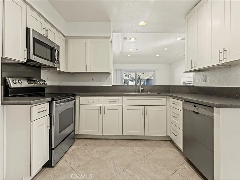 17863 Addison Ct #203 — Photo 7