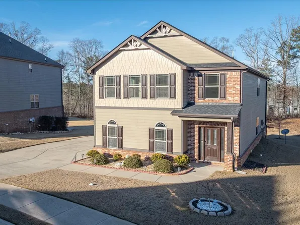 40 Quiet Water Ct, Covington, GA 30016