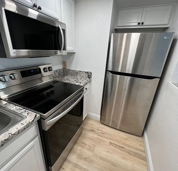 3701 Colonial Dr #36 — Photo 6