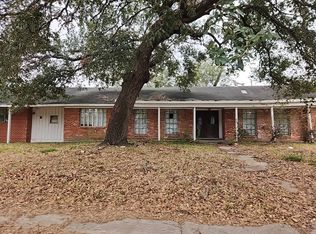 4855 Willowbend Blvd, Houston, TX 77035