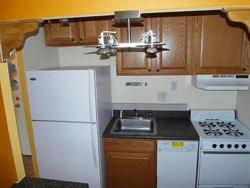 2nd image of 5100 Leesburg Pike Ste 200