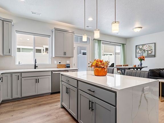 010_Kitchen_03092023