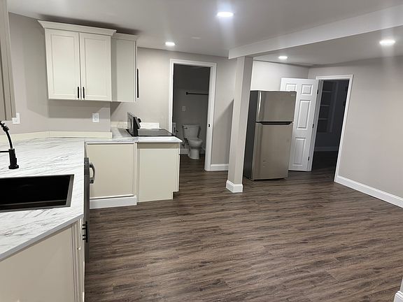 5th image of 38A Wesleyan St