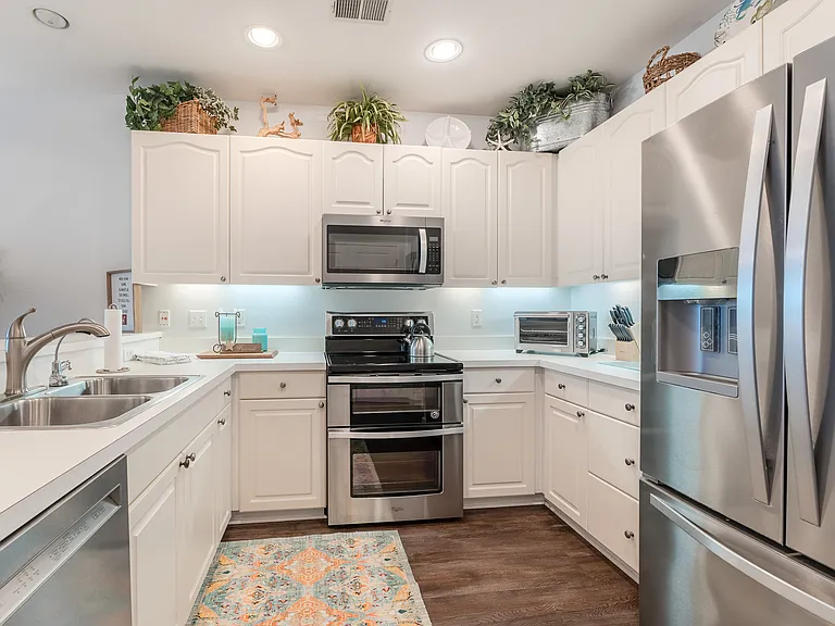 97 N Windward Point Dr #102 — Photo 9