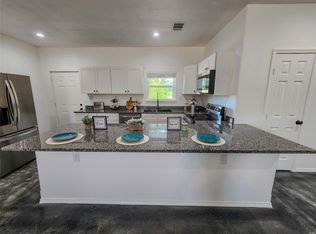 417 Katie Cir, Kennedale, TX 76060