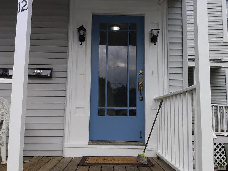 12 Colbert St #3 — Photo 1