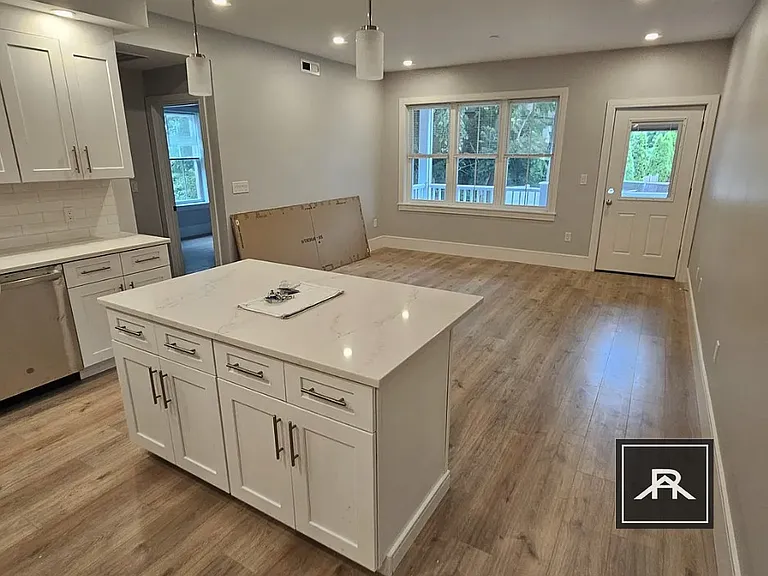 124 Kenrick St #4 — Photo 1
