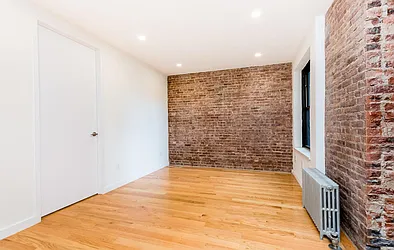 Rented by Uptown Flats LLC