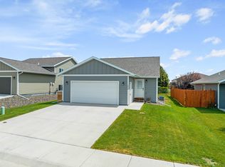 1028 Diamond Ridge Blvd, Rapid City, SD 57703
