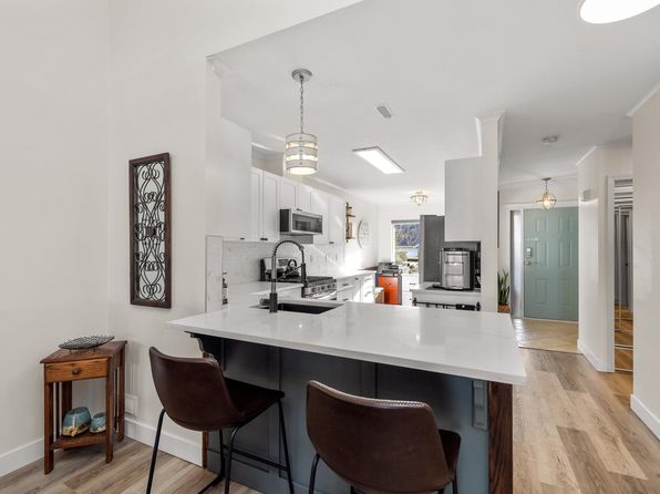 17516 4th Ave #60, Surrey, BC V3Z 0R9