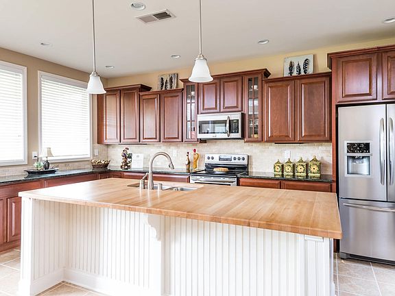 18701 Foxbough Glen PL-3