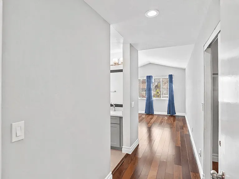 2930 Vista Creek Dr — Photo 16