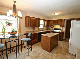 7944 Bayview Point, Indianapolis, IN 46256