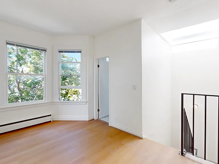 509 Greenwich St — Photo 8