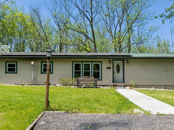 828 W 350 N, Angola, IN 46703