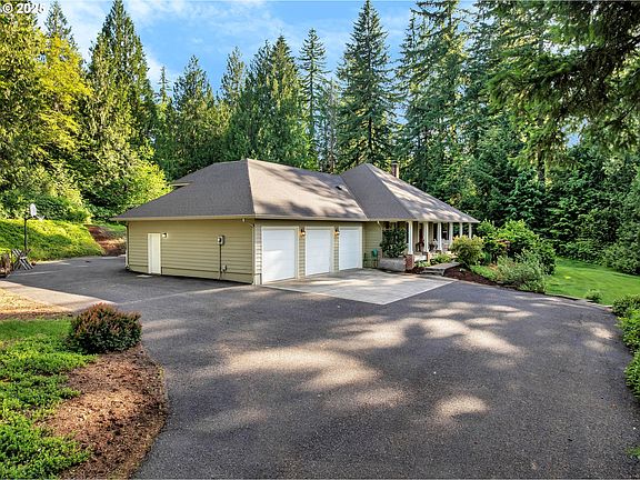 2nd image of 20704 NE Kristen Cir