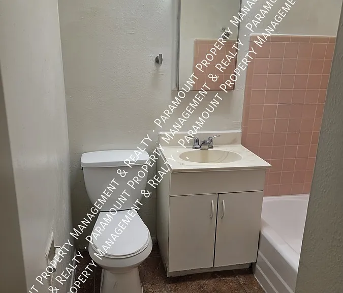 2610 E Glenrosa Ave #3 — Photo 8
