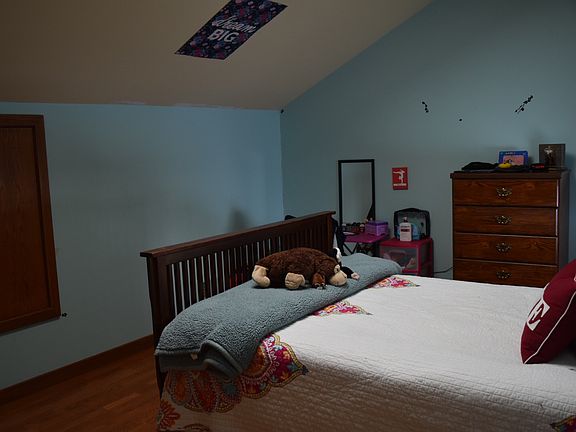 Bedroom upstairs 